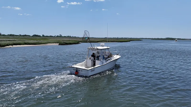Slide: The Image of Carolina Classic 25, Carolina Classic 28, Carolina Classic, Albamarle, Parker, Jupiter, Contender, Express Fisherman, Express Boat - 5