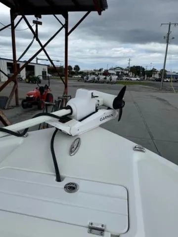 Slide: The Image of Parker Marine 2801 Center Console 2024 - 22