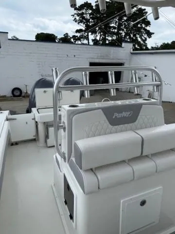 Slide: The Image of Parker Marine 2801 Center Console 2024 - 5