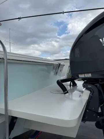 Slide: The Image of Parker Marine 2801 Center Console 2024 - 9