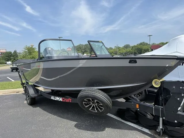 The Image of Alumacraft Competitor 185X Sport 2025 - 1
