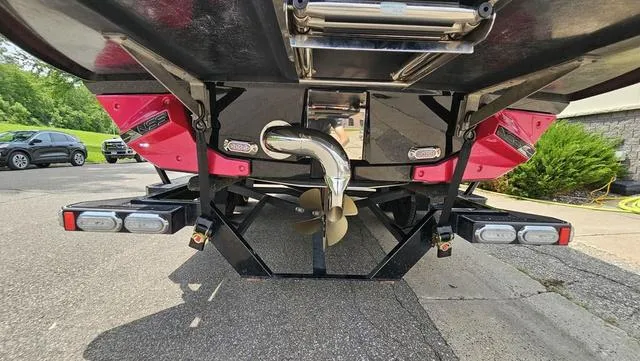 Slide: The Image of Nautique Super Air Nautique G23 2015 - 6