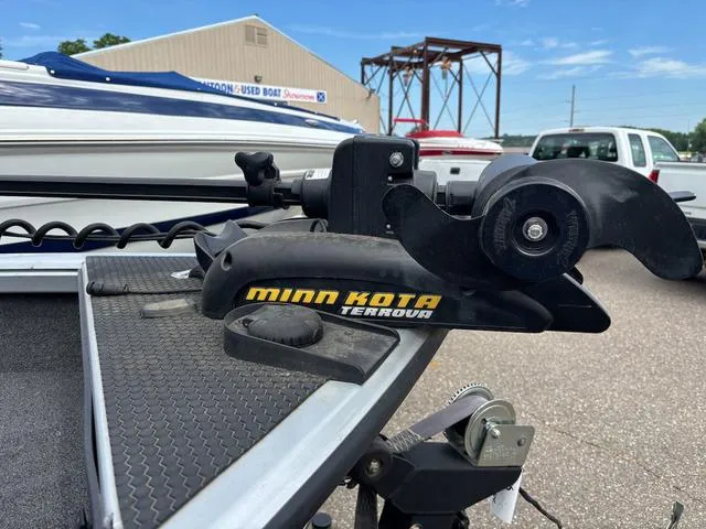 Slide: The Image of Ranger VS1780 2014 - 6