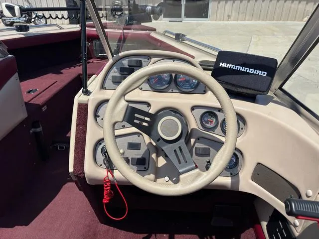 Slide: The Image of Lund 1850 Tyee GS 1996 - 5