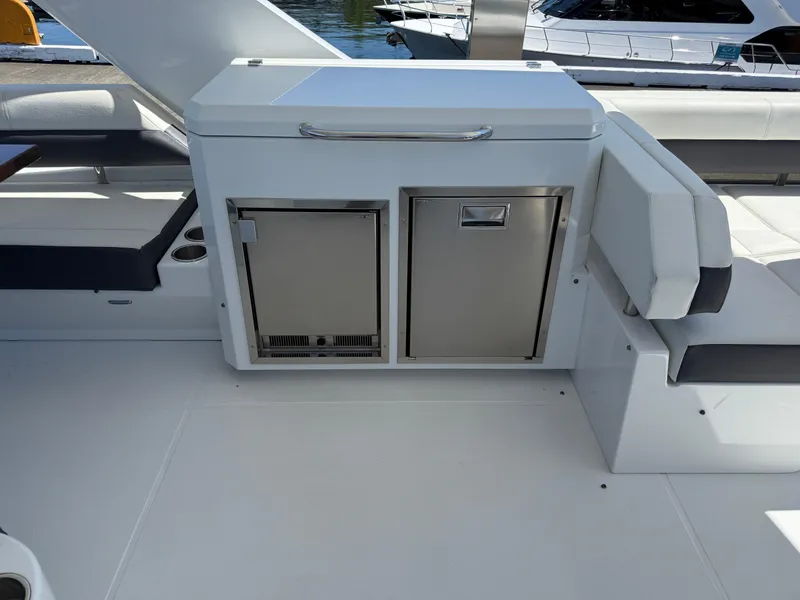 Slide: The Image of Cruisers 54 Fly 2019 - 40