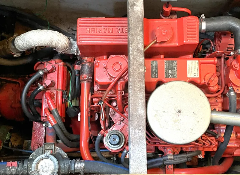 Slide: The Image of Diesel 1 - 35