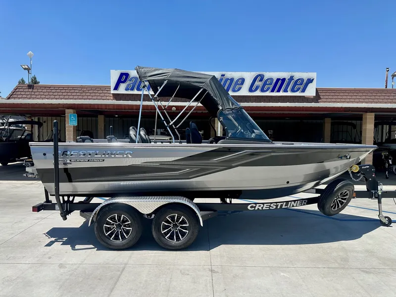 The Image of Crestliner Super Hawk 1850 w/ 150HP Mercury! 2025 - 1
