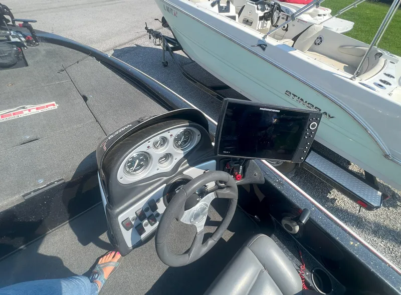 Slide: The Image of Skeeter ZX180 2010 - 4