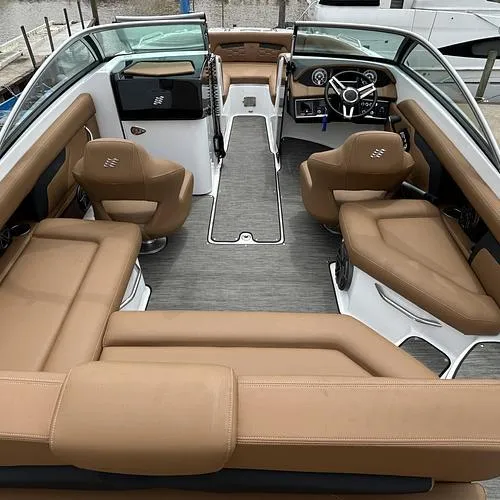Slide: The Image of 2023 Four Winns for sale by Lucas Sochacki ay Parma Marine (440) 915-8995 - 11