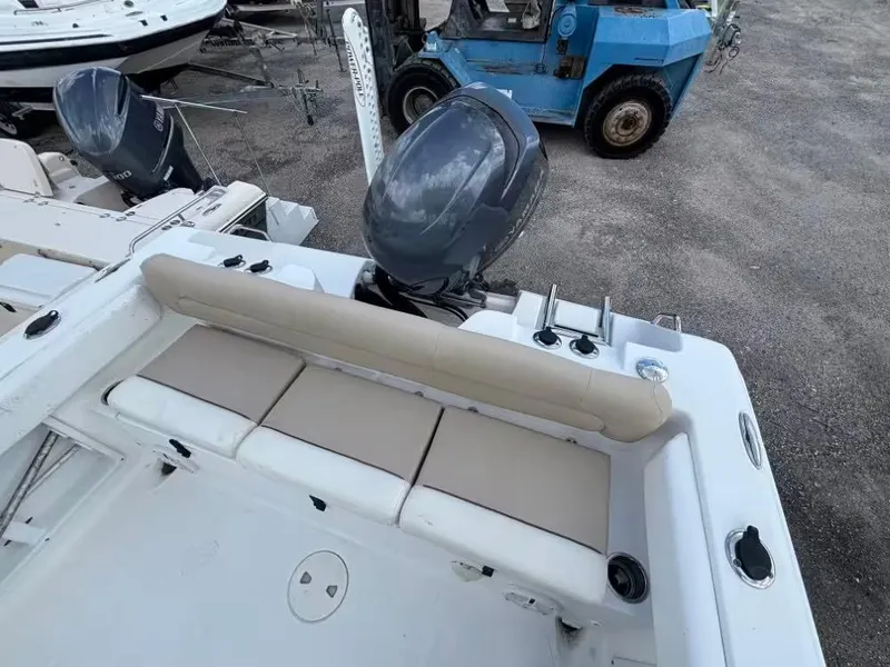 Slide: The Image of Sea Hunt 225 Ultra 2013 - 8