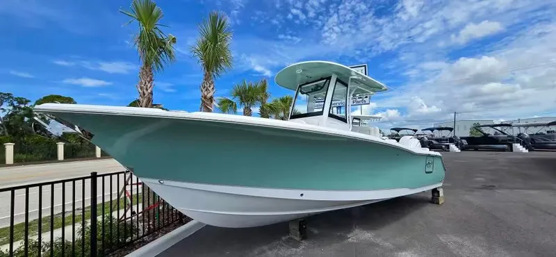 Slide: The Image of Sea Hunt Ultra 275 SE 2026 - 2