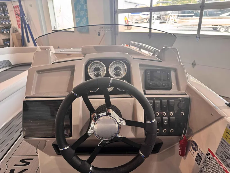 Slide: The Image of Starcraft SVX 211 OB 2025 - 11