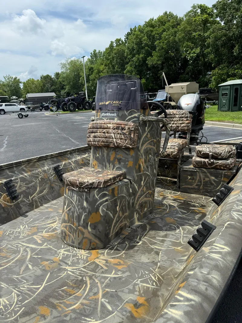 Slide: The Image of War Eagle 961 Blackhawk 2018 - 12