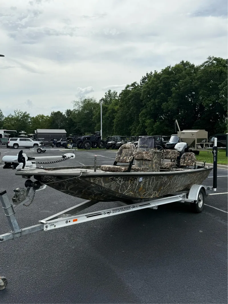 Slide: The Image of War Eagle 961 Blackhawk 2018 - 3