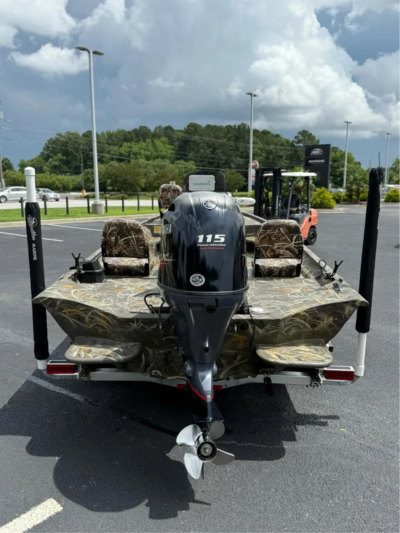 Slide: The Image of War Eagle 961 Blackhawk 2018 - 5