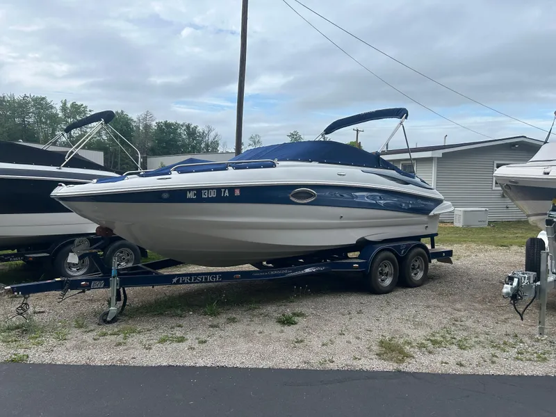 Slide: The Image of Crownline Boats 220 EX 2008 - 17