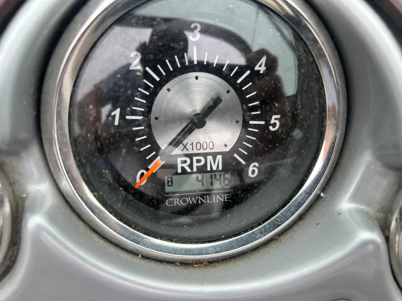 Slide: The Image of Crownline Boats 220 EX 2008 - 8