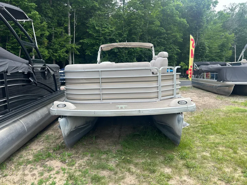 Slide: The Image of Sanpan 2500 RE 2002 - 2