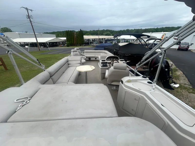 Slide: The Image of Sanpan 2500 RE 2002 - 5