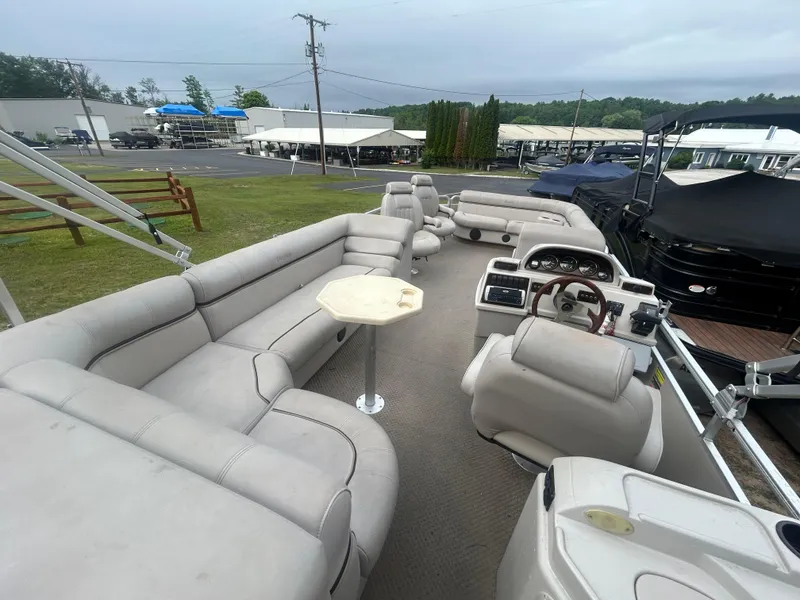 Slide: The Image of Sanpan 2500 RE 2002 - 7