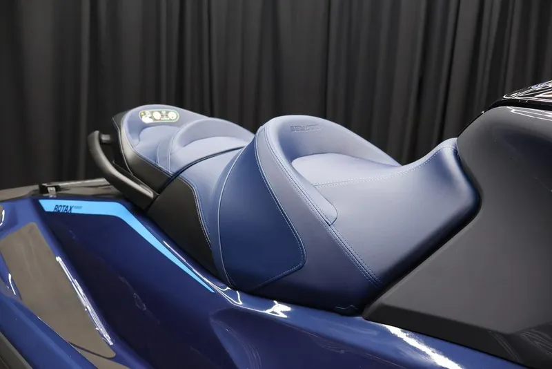 Slide: The Image of Sea-Doo GTX™ 170 iBR and iDF 2025 - 10