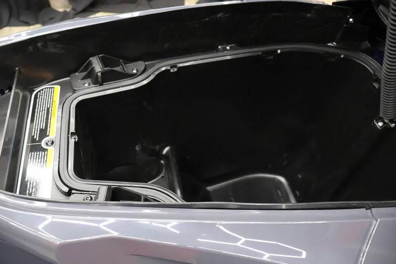 Slide: The Image of Sea-Doo GTX™ 170 iBR and iDF 2025 - 13