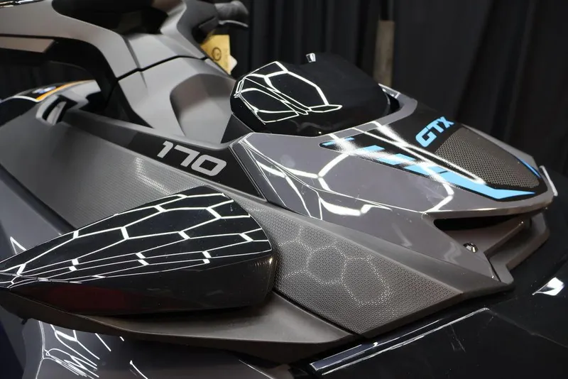 Slide: The Image of Sea-Doo GTX™ 170 iBR and iDF 2025 - 9