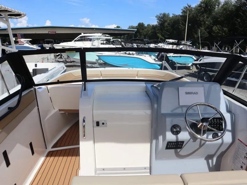 Slide: The Image of Bayliner Trophy T22CC 2025 - 10