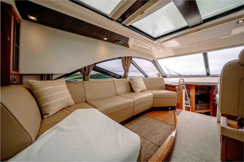 Slide: The Image of Sea Ray Sundancer 510 2013 - 56