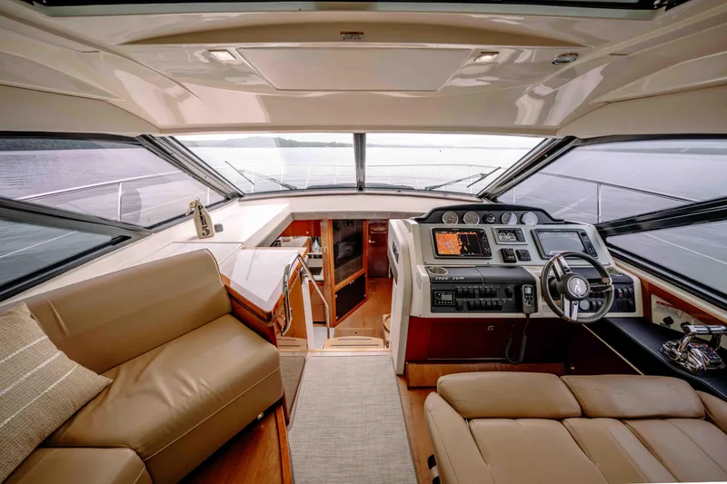 Slide: The Image of Sea Ray Sundancer 510 2013 - 60