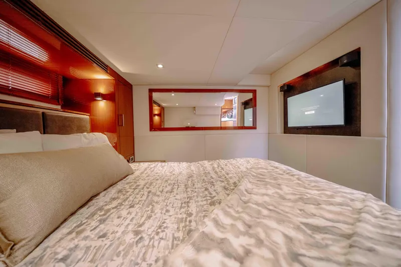 Slide: The Image of Sea Ray Sundancer 510 2013 - 65