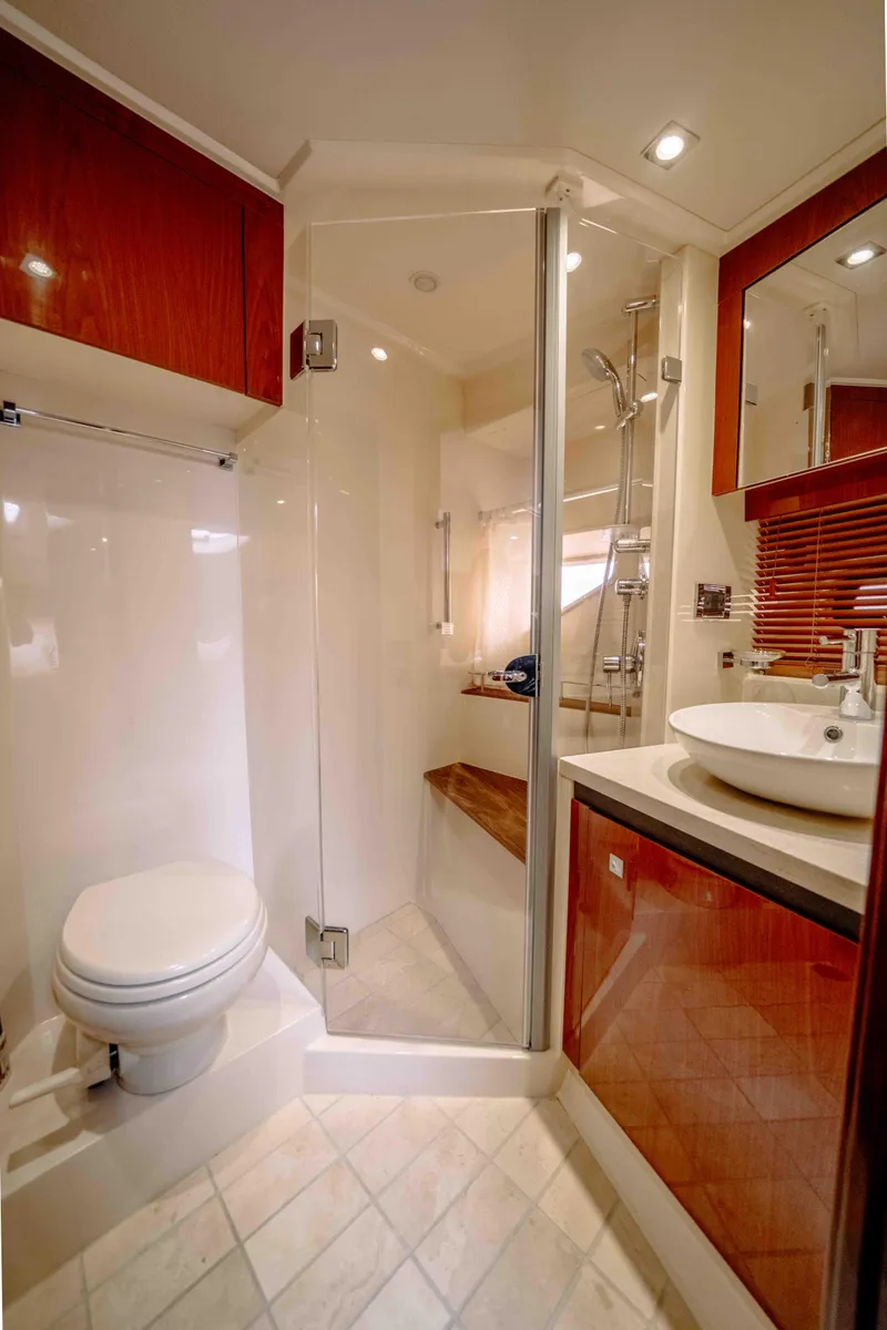 Slide: The Image of Sea Ray Sundancer 510 2013 - 66