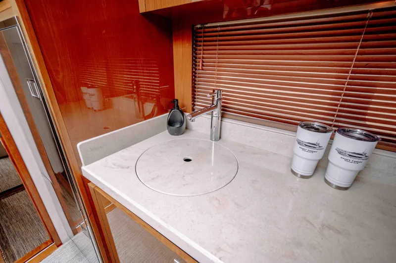 Slide: The Image of Sea Ray Sundancer 510 2013 - 73