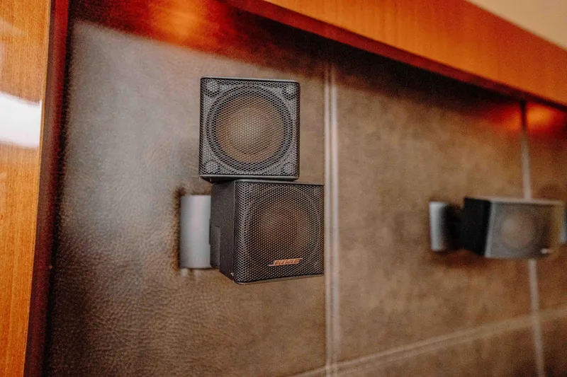 Slide: The Image of Sea Ray Sundancer 510 2013 - 96