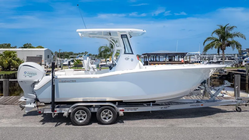 The Image of Tidewater 232 SS 2026 - 1