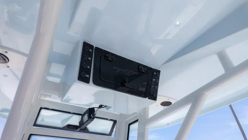 Slide: The Image of Tidewater 232 SS 2026 - 14