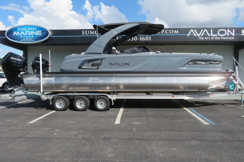 Slide: The Image of 2026 Avalon 2785 Excalibur Carbon Elite pontoon boat at Suncoast Marine, Sarasota, FL. - 0