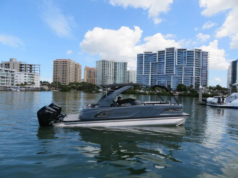 Slide: The Image of Avalon 2785 Excalibur Carbon Elite | Performance Tri toon | Sarasota, FL 34239 2026 - 100