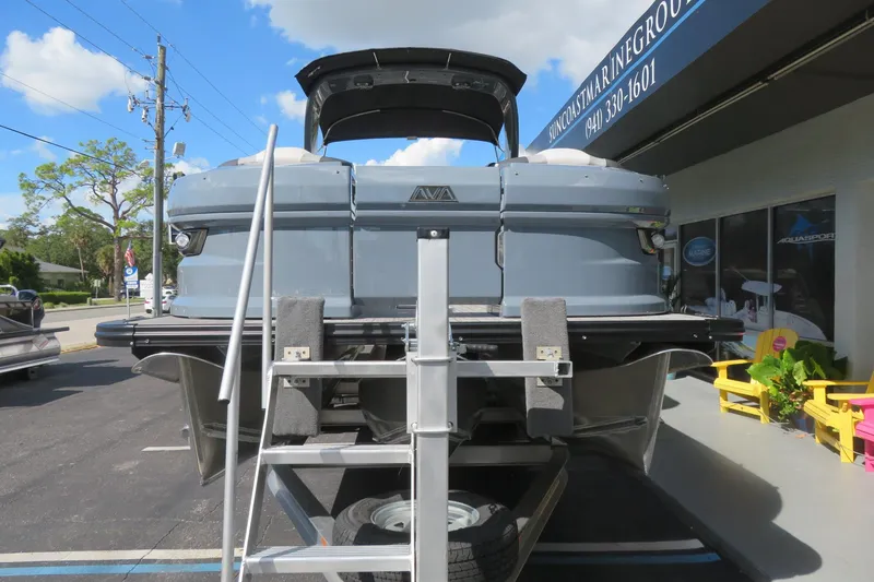Slide: The Image of 2026 Avalon 2785 Excalibur Carbon Elite tri-toon boat in Sarasota, FL dealership. - 3