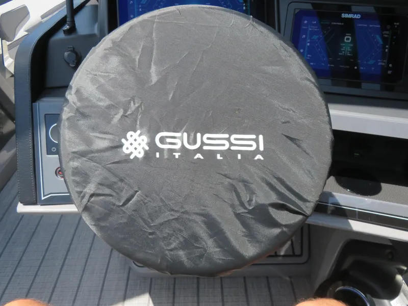 Slide: The Image of Avalon 2785 Excalibur Carbon Elite | Performance Tri toon | Sarasota, FL 34239 2026 - 52