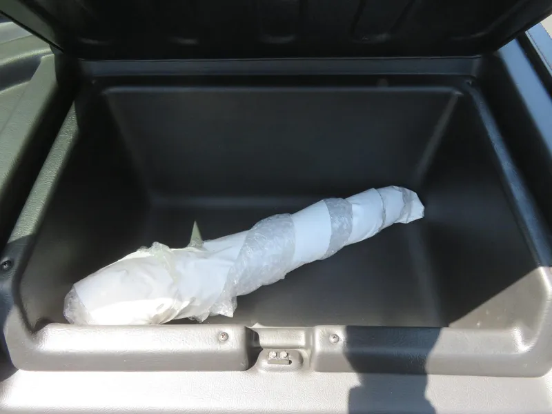 Slide: The Image of Avalon 2785 Excalibur Carbon Elite | Performance Tri toon | Sarasota, FL 34239 2026 - 55