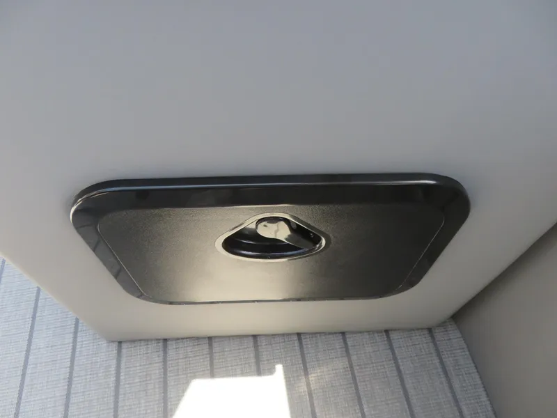 Slide: The Image of Avalon 2785 Excalibur Carbon Elite | Performance Tri toon | Sarasota, FL 34239 2026 - 64