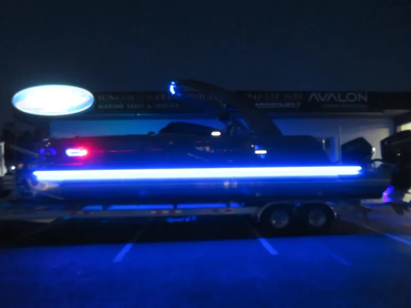 Slide: The Image of Avalon 2785 Excalibur Carbon Elite | Performance Tri toon | Sarasota, FL 34239 2026 - 77