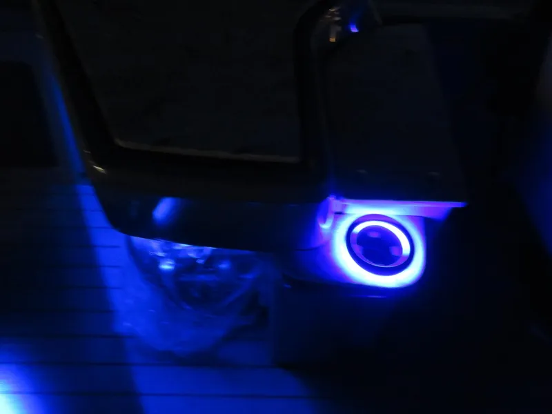 Slide: The Image of Avalon 2785 Excalibur Carbon Elite | Performance Tri toon | Sarasota, FL 34239 2026 - 86