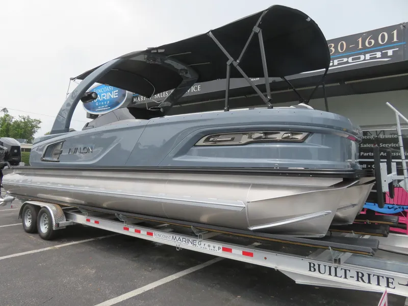 Slide: The Image of Avalon 2785 Excalibur Carbon Elite | Performance Tri toon | Sarasota, FL 34239 2026 - 91