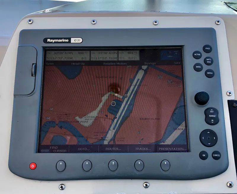 Slide: The Image of Sea Ray 350 DA 2008 - 50