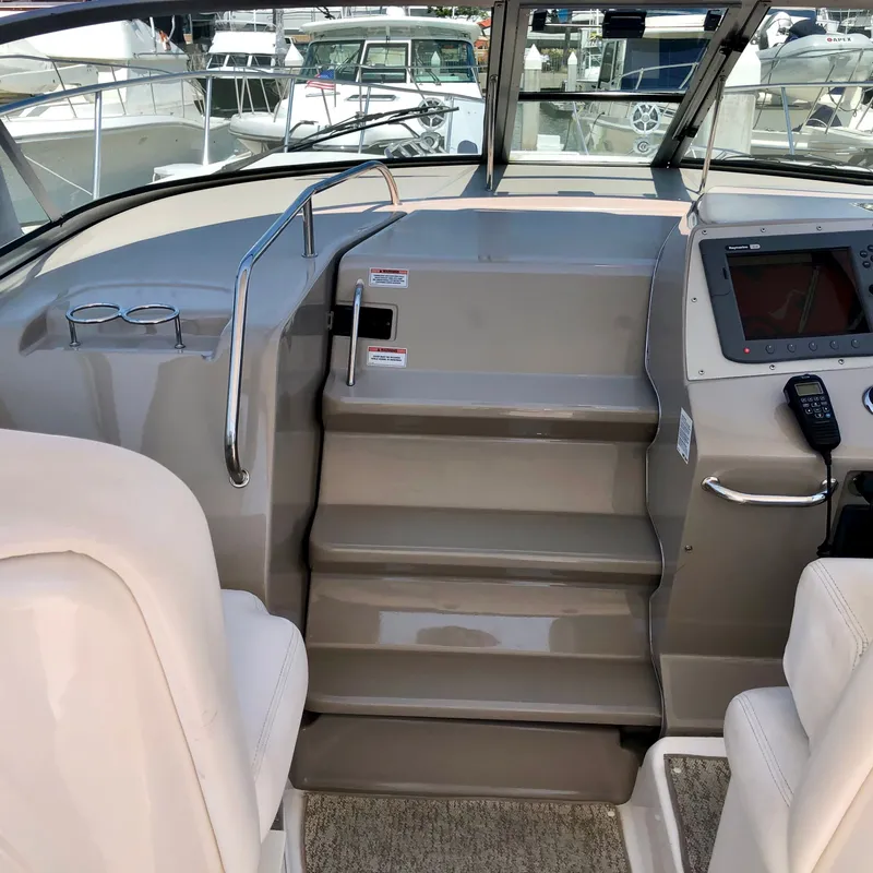 Slide: The Image of Sea Ray 350 DA 2008 - 53