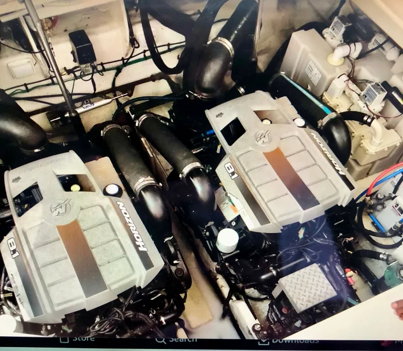 Slide: The Image of Sea Ray 350 DA 2008 - 56