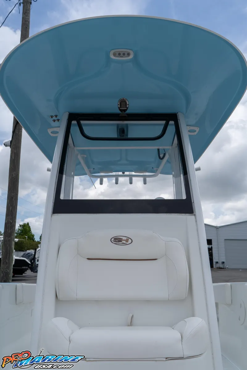 Slide: The Image of Sea Hunt Ultra 235 SE 2018 - 13