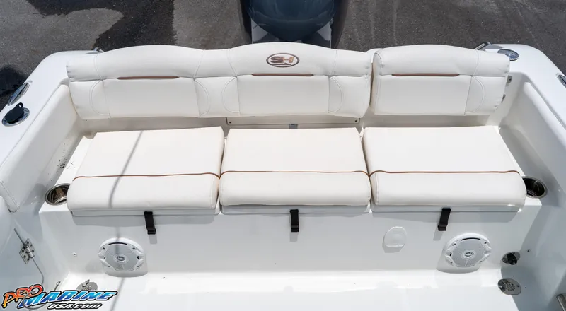 Slide: The Image of Sea Hunt Ultra 235 SE 2018 - 22